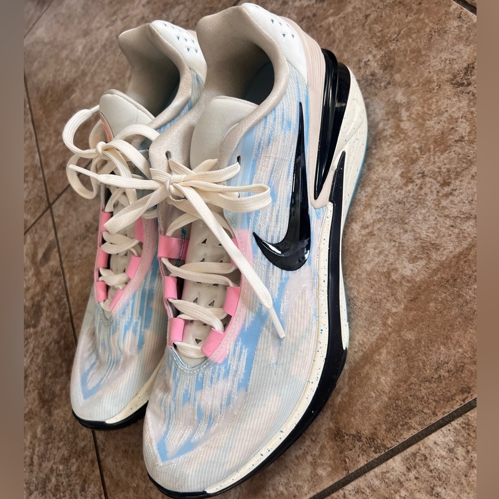 Men’s Nike Running shoe